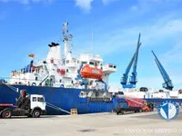 Tàu lạnh để bán