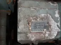 Tàu kéo lưới để bán