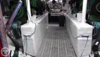 Tàu hỗ trợ lặn để bán