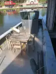 Tàu đổ bộ, chở hàng để bán