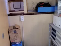 Tàu khảo sát để bán