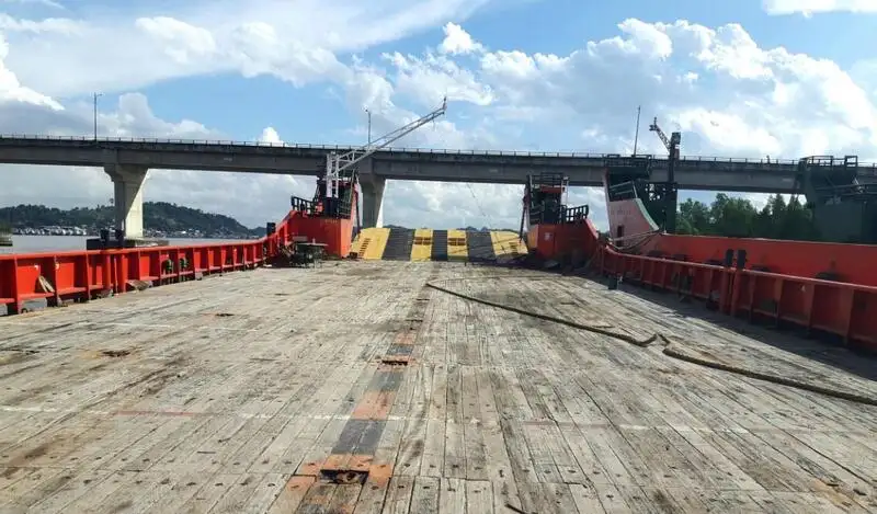 Tàu đổ bộ, chở hàng để bán