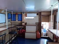 Tàu khảo sát để bán