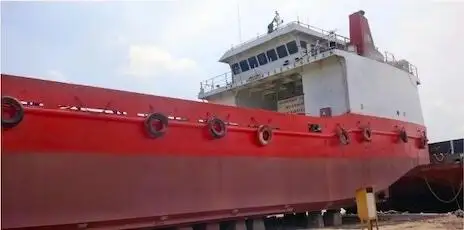 Tàu đổ bộ, chở hàng để bán