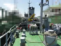 Tàu cung cấp để bán