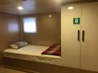 Tàu chở khách để bán