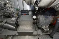 Tàu du lịch để bán