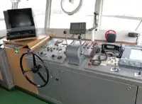 Tàu kéo để bán