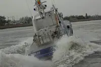 Tàu tuần tra để bán