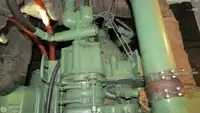 Tàu kéo lưới để bán
