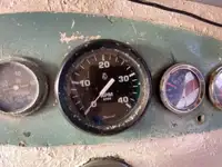 Tàu kéo lưới để bán