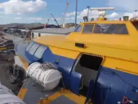 Tàu cánh ngầm để bán
