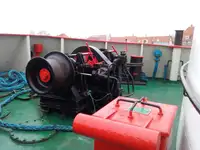 Tàu kéo để bán
