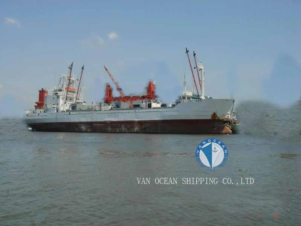 Tàu lạnh để bán