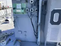 Tàu đổ bộ, chở hàng để bán