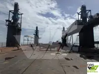 Tàu container để bán