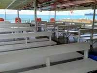 Tàu chở khách để bán