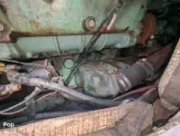 Tàu chở khách và hàng hóa để bán