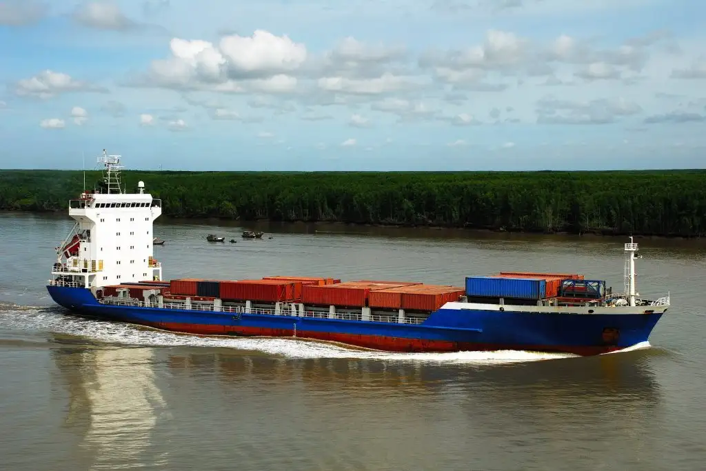 Tàu container để bán