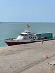 Tàu container để bán