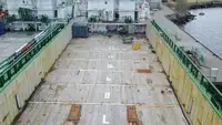 Tàu kéo để bán
