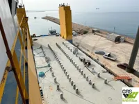 Bến nổi để bán