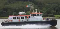 Tàu chở thủy thủ đoàn để bán