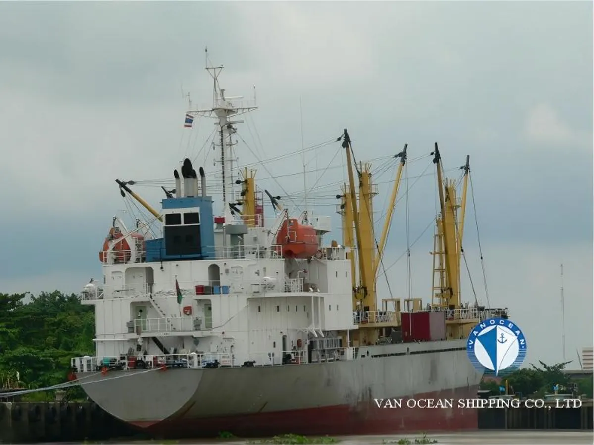 Tàu lạnh để bán