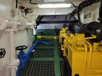 Tàu cung cấp để bán