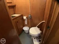 Tàu câu dài để bán