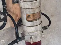 Tàu chế biến cá để bán