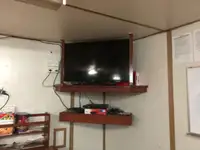 Tàu kéo để bán