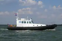 Tàu khảo sát để bán