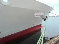 Tàu tuần tra để bán