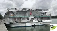 Tàu du lịch để bán