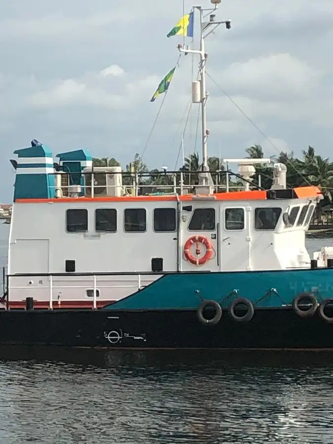 Tàu khảo sát để bán
