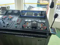 Tàu kéo để bán