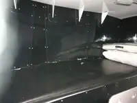 Tàu làm việc để bán