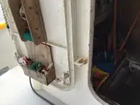 Tàu kéo lưới để bán