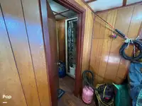 Tàu kéo lưới để bán