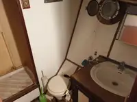 Tàu kéo để bán