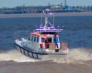 Tàu khảo sát để bán