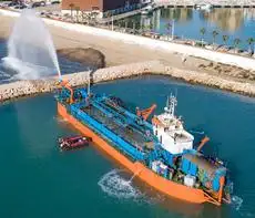 Tàu nạo vét để bán