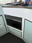 Tàu chế biến cá để bán