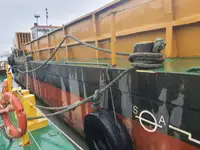 Sà lan để bán