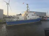 Tàu khảo sát để bán