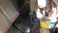 Tàu kéo lưới để bán