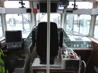 Tàu tuần tra để bán