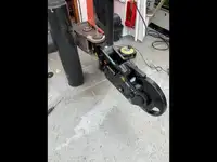 Tàu làm việc để bán