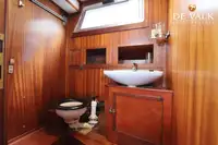 Tàu tuần tra để bán